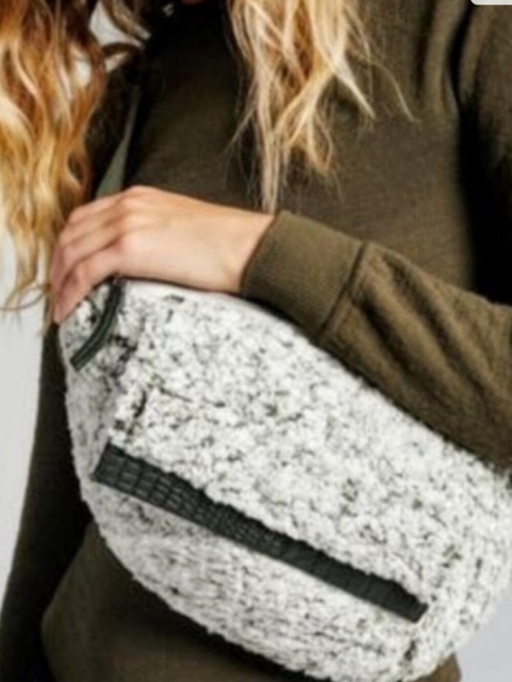Free People Faux Fur Sling Bag "NEW" - Picture 15 of 15